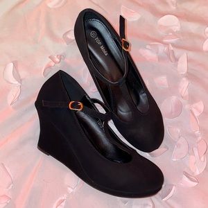 TOP Moda Black Mary Jane T-Strap Wedges